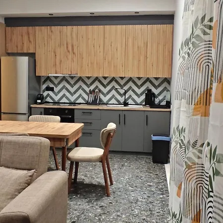 Parea Downtown - Spacious 2br דירה *
