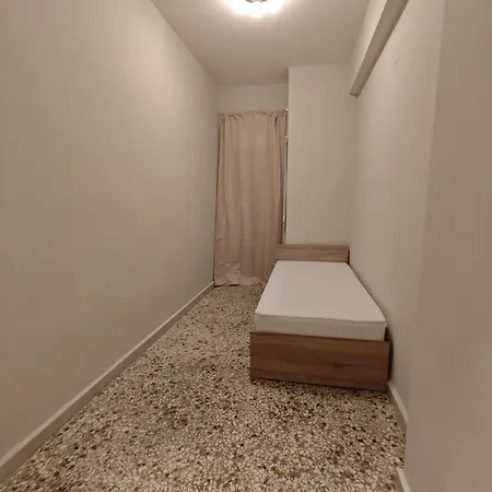 Parea Downtown - Spacious 2br Apartamento Kalamata